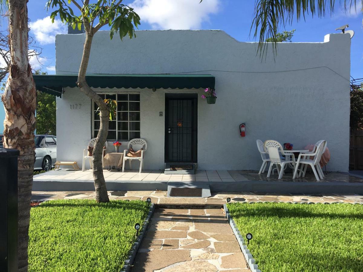 Close To Everything Miami 아파트 외부 사진